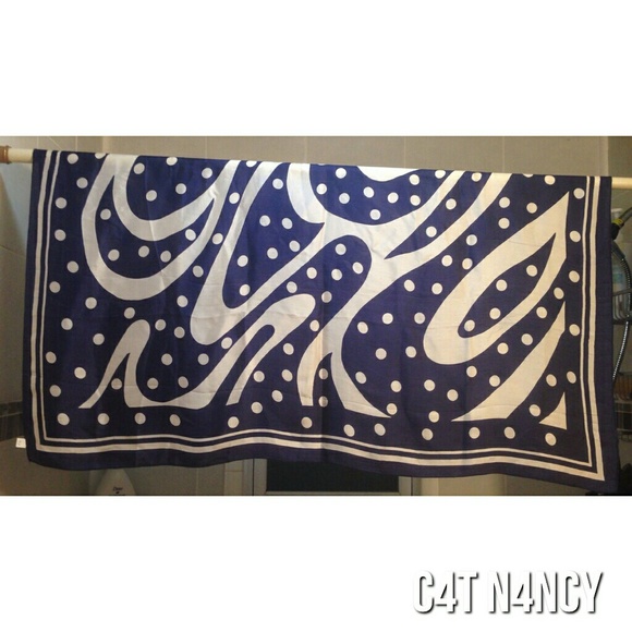 100% Silk Navy Summer Islands Dots & Swirls Scarf! - Picture 2 of 8